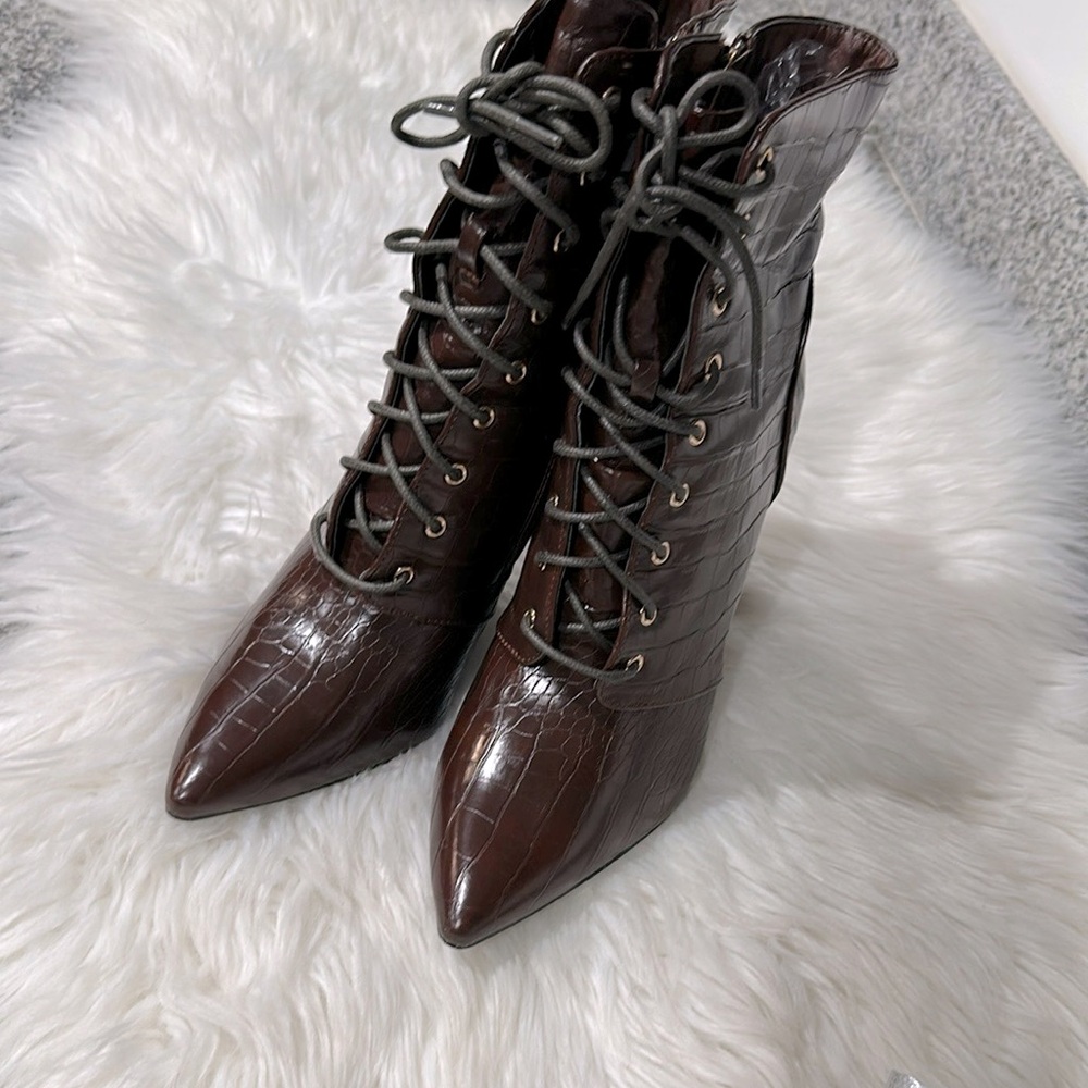 Brown Lace-Up Women's booties Boots